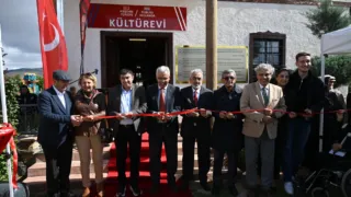Kırşehir-Türkiye / Tilburg-Hollanda Kültürevi Açıldı
